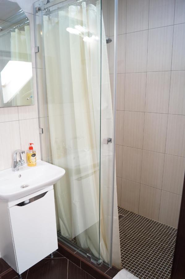 Rosinka Motel Ukrainka Bagian luar foto